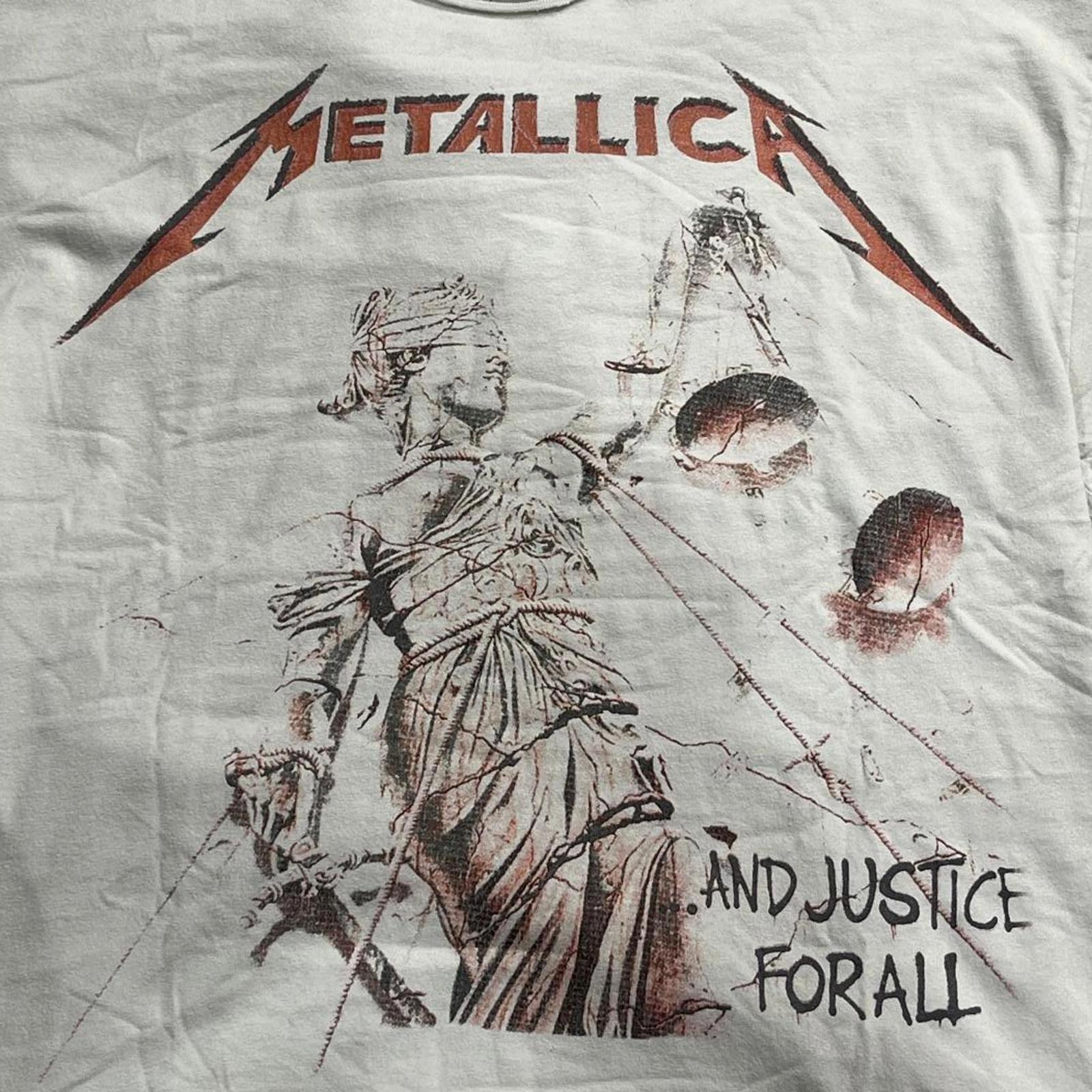 Metallica Preowned Large Band T-Shirt